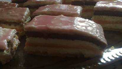 Falešné punčové řezy