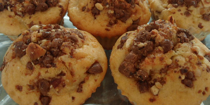 Jablečné muffiny s ořechy 