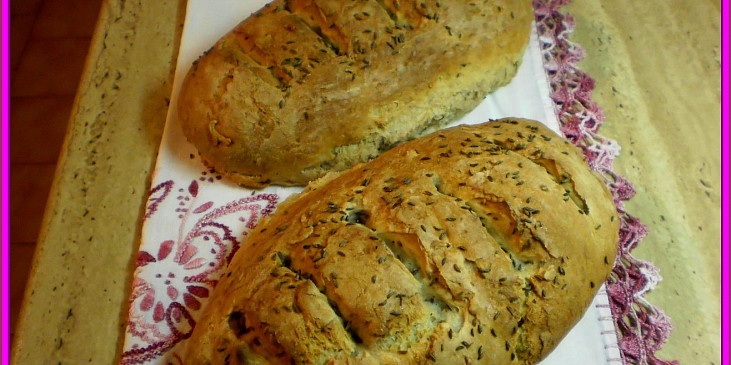Obyčejný hrnkový chleba (pečené v plynové troubě)