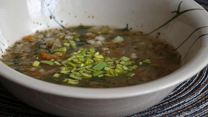 Ovarová polévka s kroupami