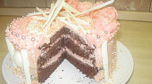 Růžový dort