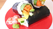 Sushi pro vegetariány a ne-konzumenty syrového masa, zeleninove sushi