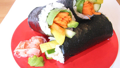 Sushi pro vegetariány a ne-konzumenty syrového masa, zeleninove sushi