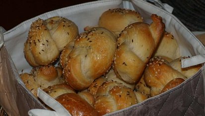 Babiččiny "startovací" žemličky (jinak housky)