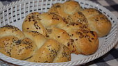Babiččiny "startovací" žemličky (jinak housky) (Babiččiny žemličky (jinak housky))