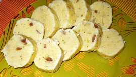 Bramborové knedlíky ke kachničce