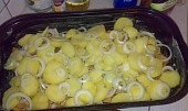 Bylinkové file zahrabané v bramborách