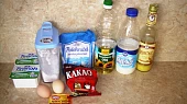 Černá buchta s vaječným koňakem, ingredience