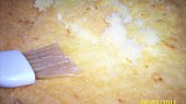 Dort Mimoza (Opet potreme stavou z kompotu a cely korpus pomazeme zbylym kremem)
