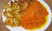 Dušená mrkev, dušená mrkev s pečenými brambory a kuřecím masem