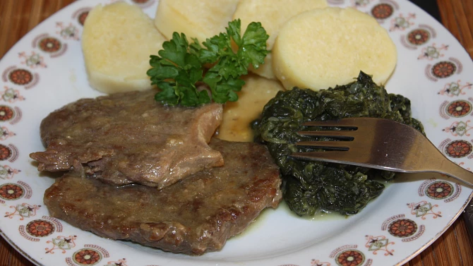 Hovězí roštěná na česneku, Hovězí roštěná na česneku