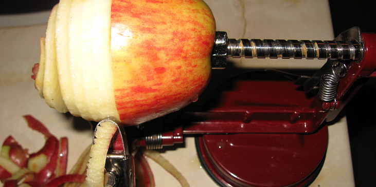 Jablka v županu (takový šikovný pomocník na jablíčka :-))