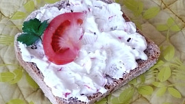 Krabí pomazánka česneková