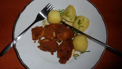 Kuřecí kousky v pikantním těstíčku