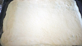 Kynuté těsto na pizzu