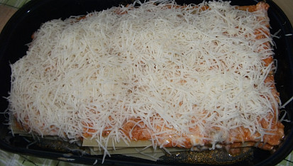 Lasagne, Připraveno na zapečení.