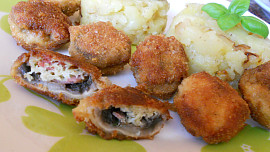 Plněné žampiony brokolicí a Nivou