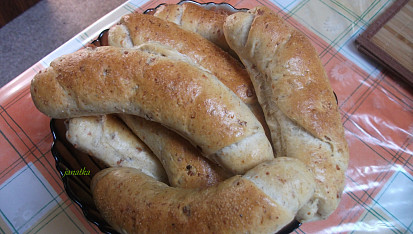Škvarkové rohlíky s omládkem, škvarkové rohlíky