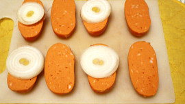 Špekáčky s Nivou a slaninou