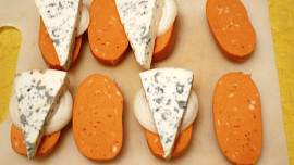 Špekáčky s Nivou a slaninou