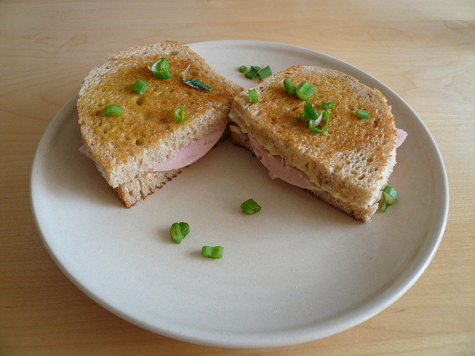 Šunkovo-sýrové sendviče