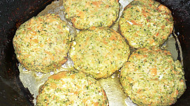 Brokolicové karbanátky s mrkvičkou