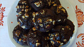 Lehoučké čokoládové muffiny, Lehoučké čokoládové muffiny s oříšky