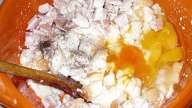 Nádivka s kuřecím masem