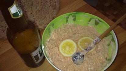 Pomazánka s celerem, křenem a pivem