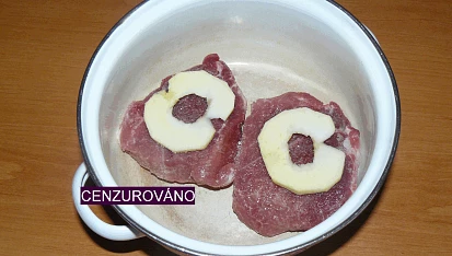 Vepřové plátky s jablky