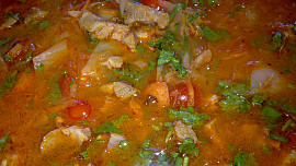 Vepřový mix, aneb  vepřová  specialita, ochucená    barevnou zeleninou