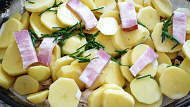 Zapečené brambory - "svobodné"