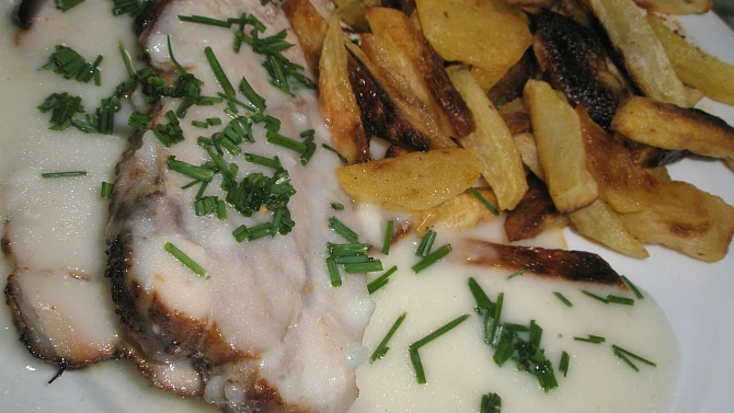 Česneková omáčka