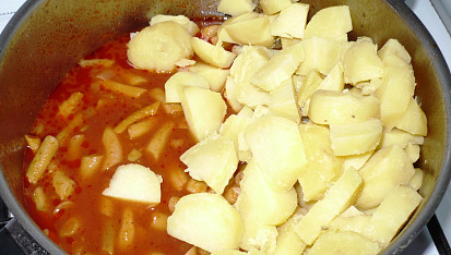 Fazolkový guláš