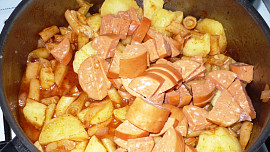 Fazolkový guláš