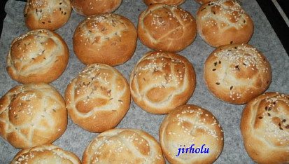 Máslové raženky (bulky)