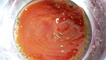 Rychlá omáčka na pizzu
