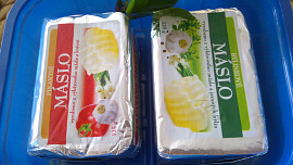 Sekaná se zeleninou a bylinkovo-sýrovou nápní