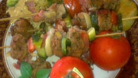 Špízy z mletého masa  s hlívou  ústřičnou