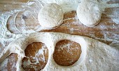 Chlebové pagáče s podmáslím