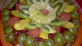 Dortová  osvěžující pochoutka s ovocem