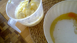 Dortová  osvěžující pochoutka s ovocem