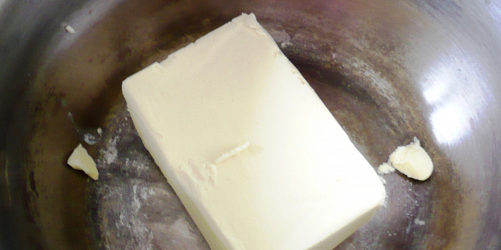 Ghee (přepuštěné máslo)