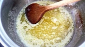 Ghee (přepuštěné máslo)