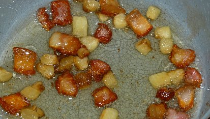 Jánošíkovo žebro se strapačkami, škvaříme slaninu