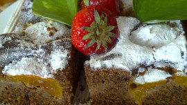 Kávový perník s  rumem a ovocem