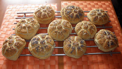 Máslové raženky (bulky), raženka 