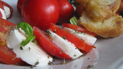 Mozzarella s rajčaty