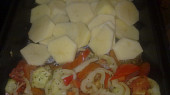 Pikantní kefty-šišky se zeleninou a sýrem