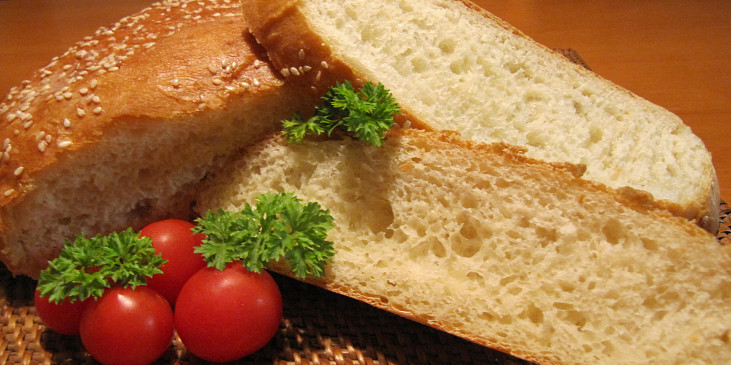 Tmavý  dietní chleba